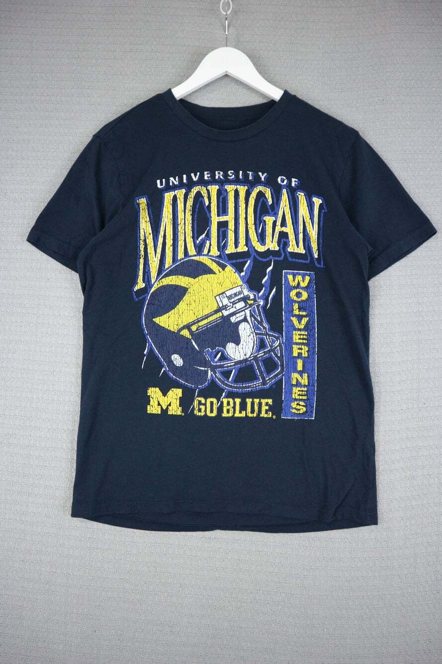 University of Michigan Cracked Wolverines Graphic Tee Small